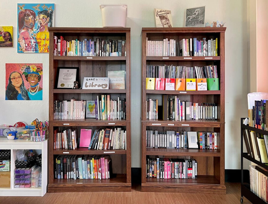 Queer/Trans Library